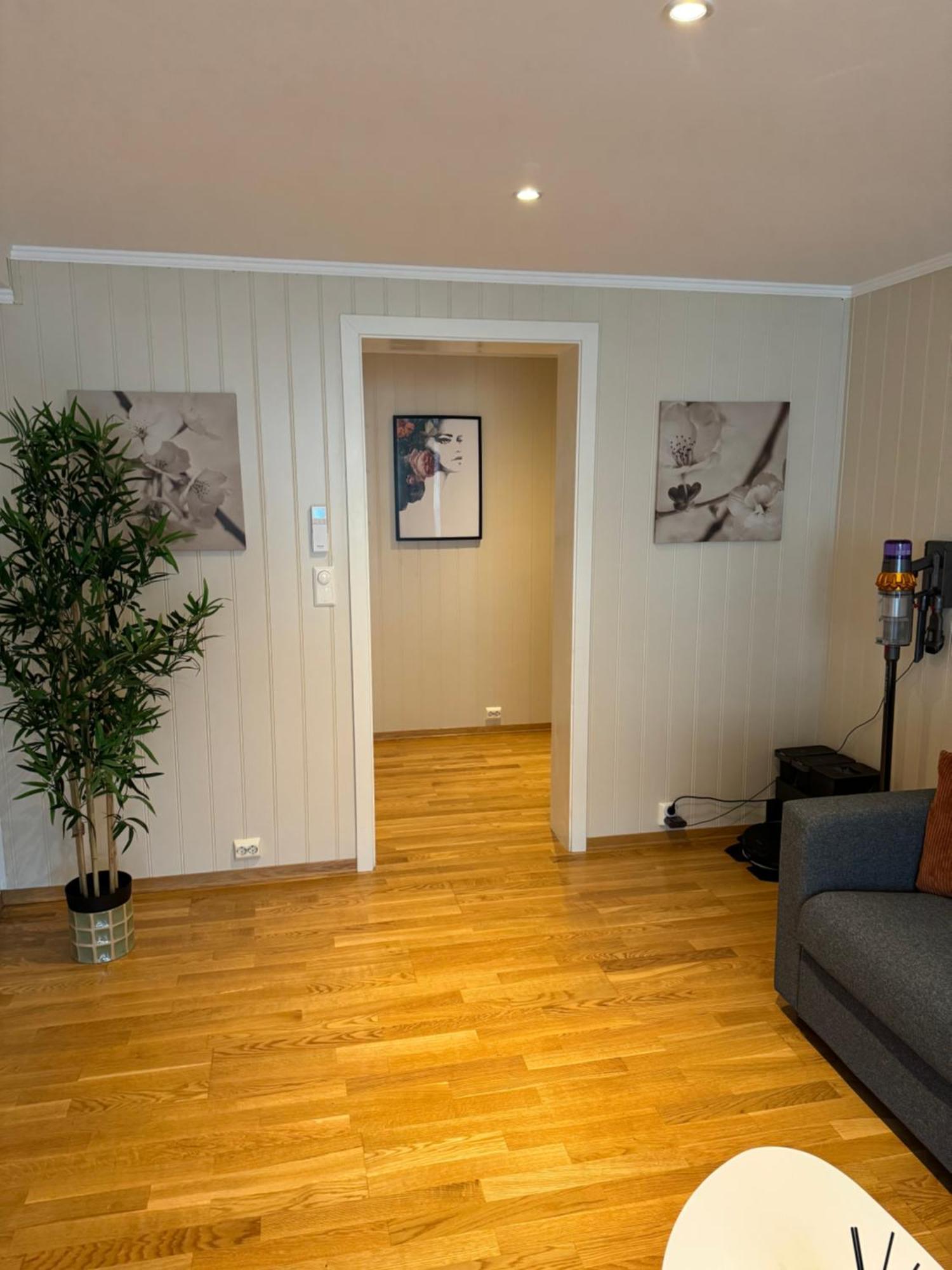 Charming 3-Bedroom Apartment In The Heart Of Kristiansund Exterior foto